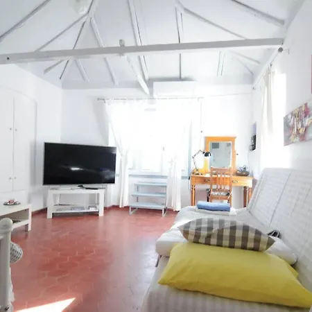 Lovely Quiet House With Garden Spetses Town Exterior photo